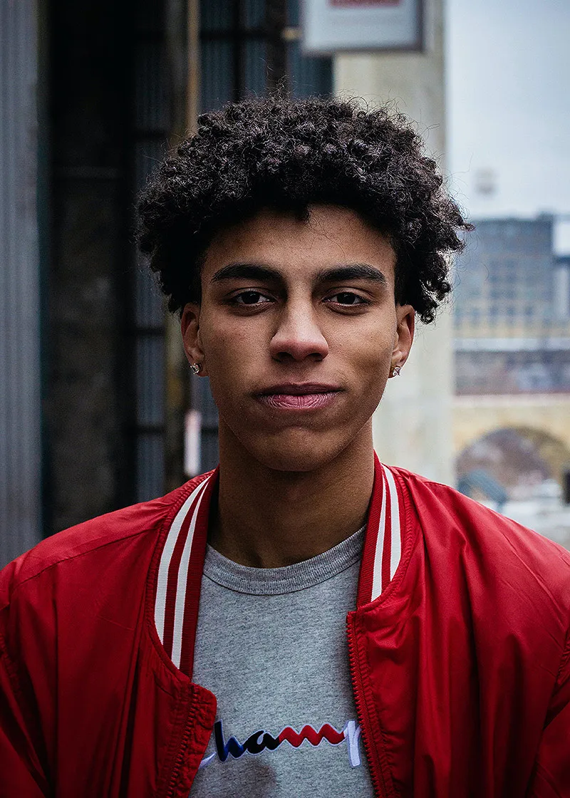 Albert - SyncLove: Elevate Your Dating Game with the Heart-Striking Landing Page Template