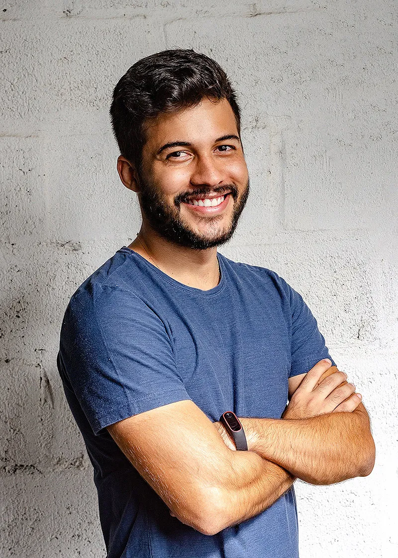 Paul - SyncLove: Elevate Your Dating Game with the Heart-Striking Landing Page Template